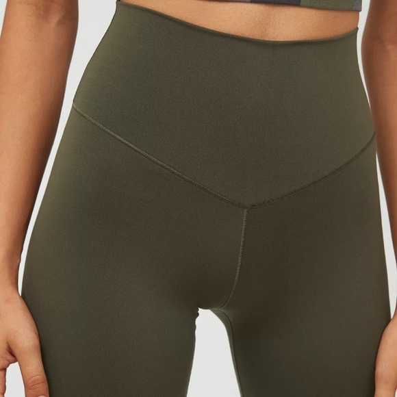 OFFLINE By AERIE Real Me High Waisted Legging - Picture 4 of 7